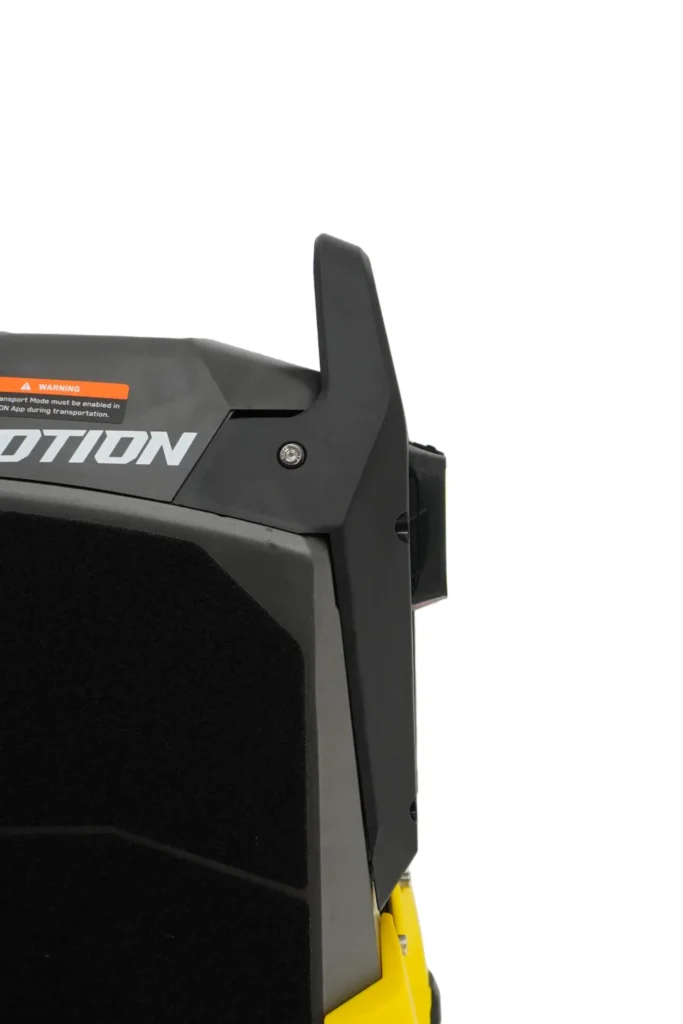 GrizzLights Horizon on Inmotion P6 with stock bumper - side view